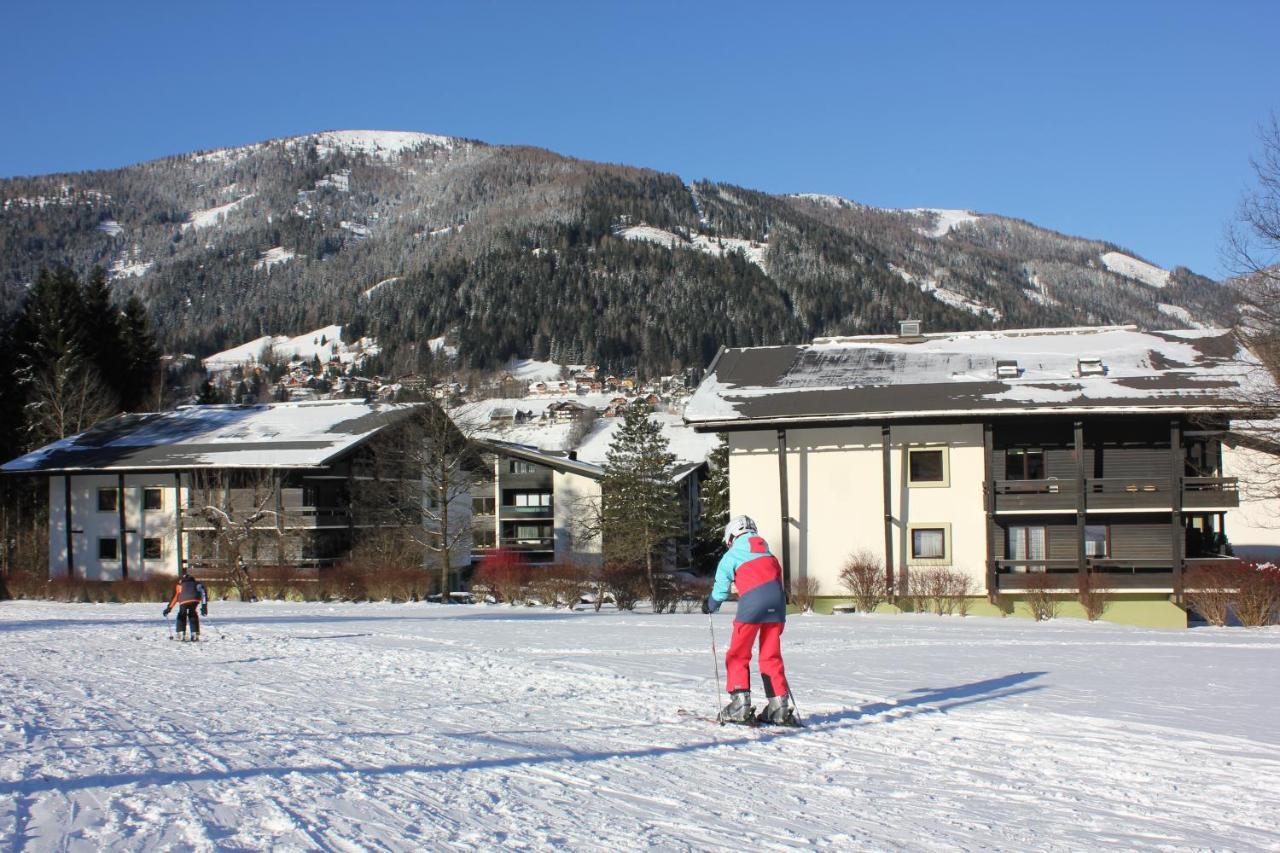 Appartementanlage Thermenblick Ski In & Ski Out 巴德小基希海姆 外观 照片
